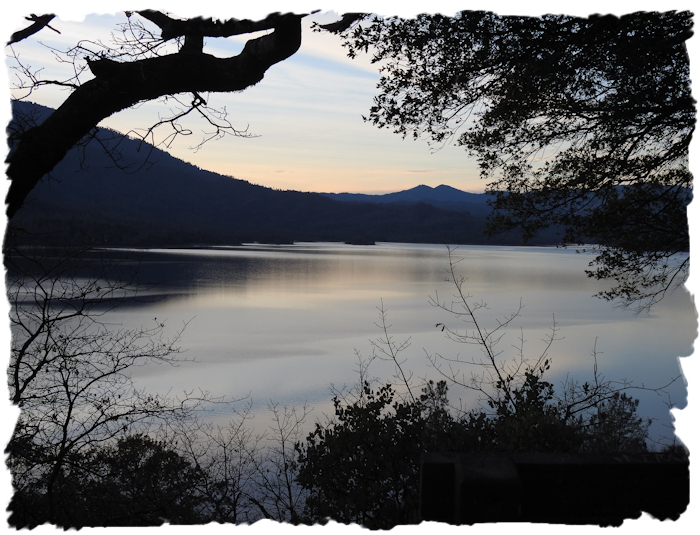 Whiskeytown Lake