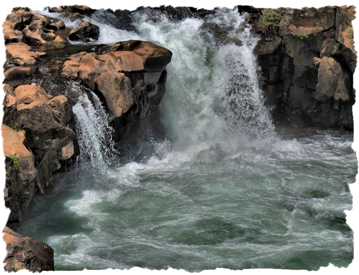 Lower McCloud Falls